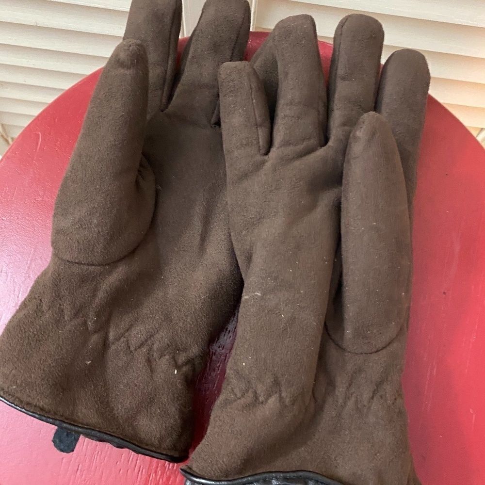 Brown Suede Gloves with Black Fur Lining